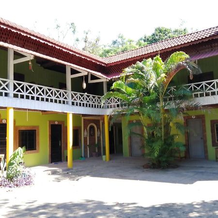 Kep Melting Potes Hotel Exterior photo
